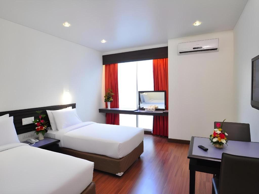 The Color Hotel Hat Yai Exterior foto