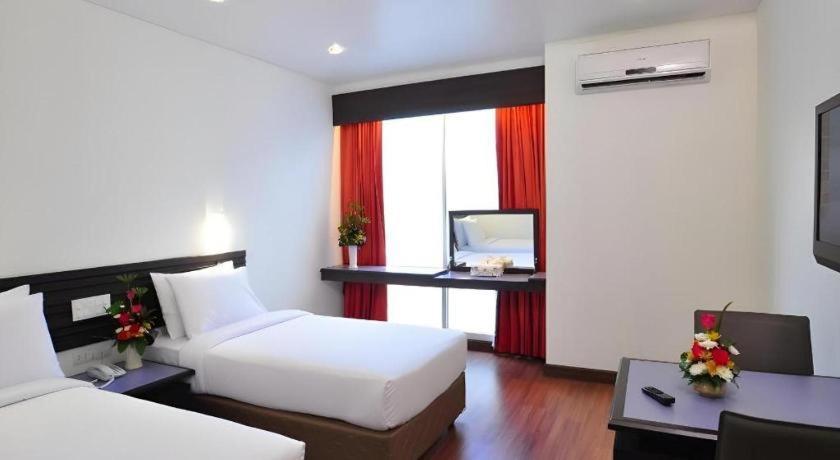 The Color Hotel Hat Yai Exterior foto