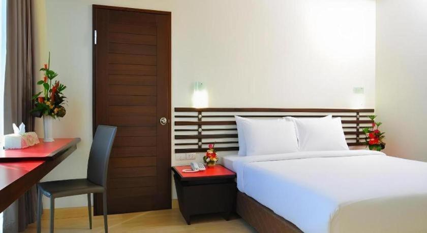 The Color Hotel Hat Yai Exterior foto