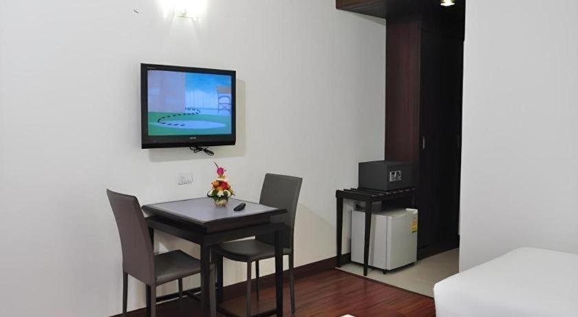 The Color Hotel Hat Yai Exterior foto