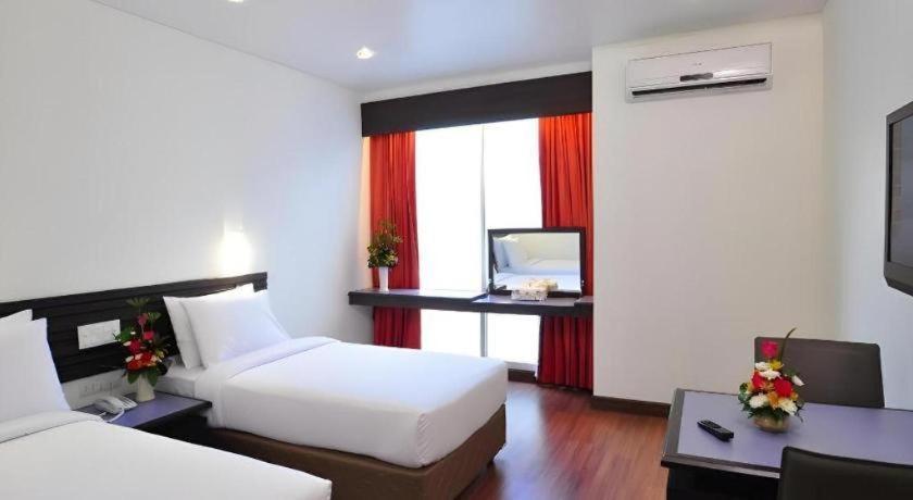 The Color Hotel Hat Yai Exterior foto